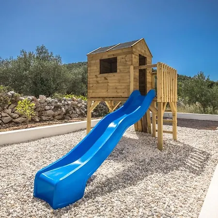 Villa Hileja Marina (Bossoglina)