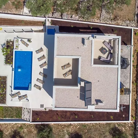 Villa Hileja *