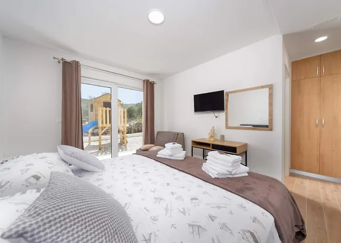 Hileja Villa Marina (Bossoglina)